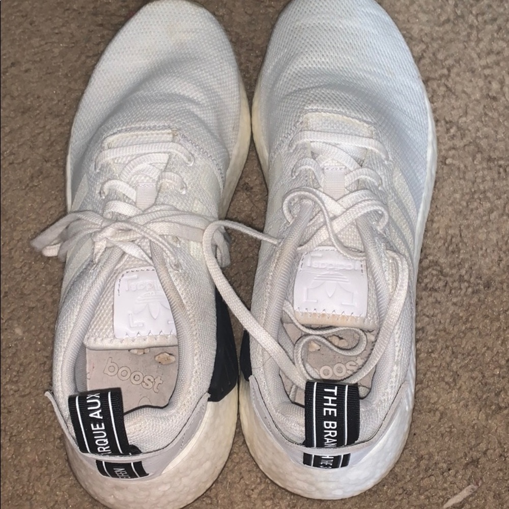 Adidas tennis shoes